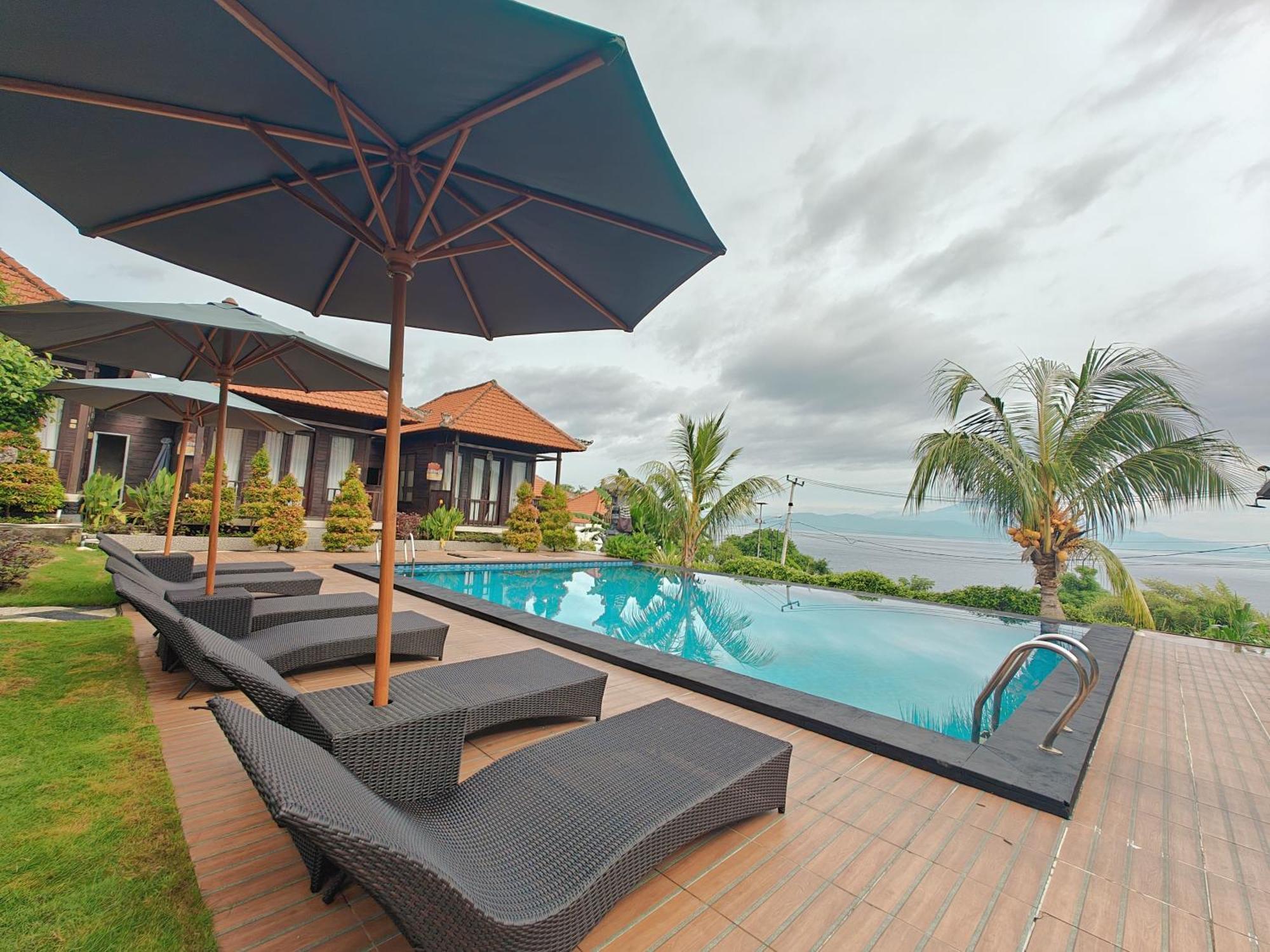 Nusa Sedayu Hotel By Ocean View Batununggul Εξωτερικό φωτογραφία