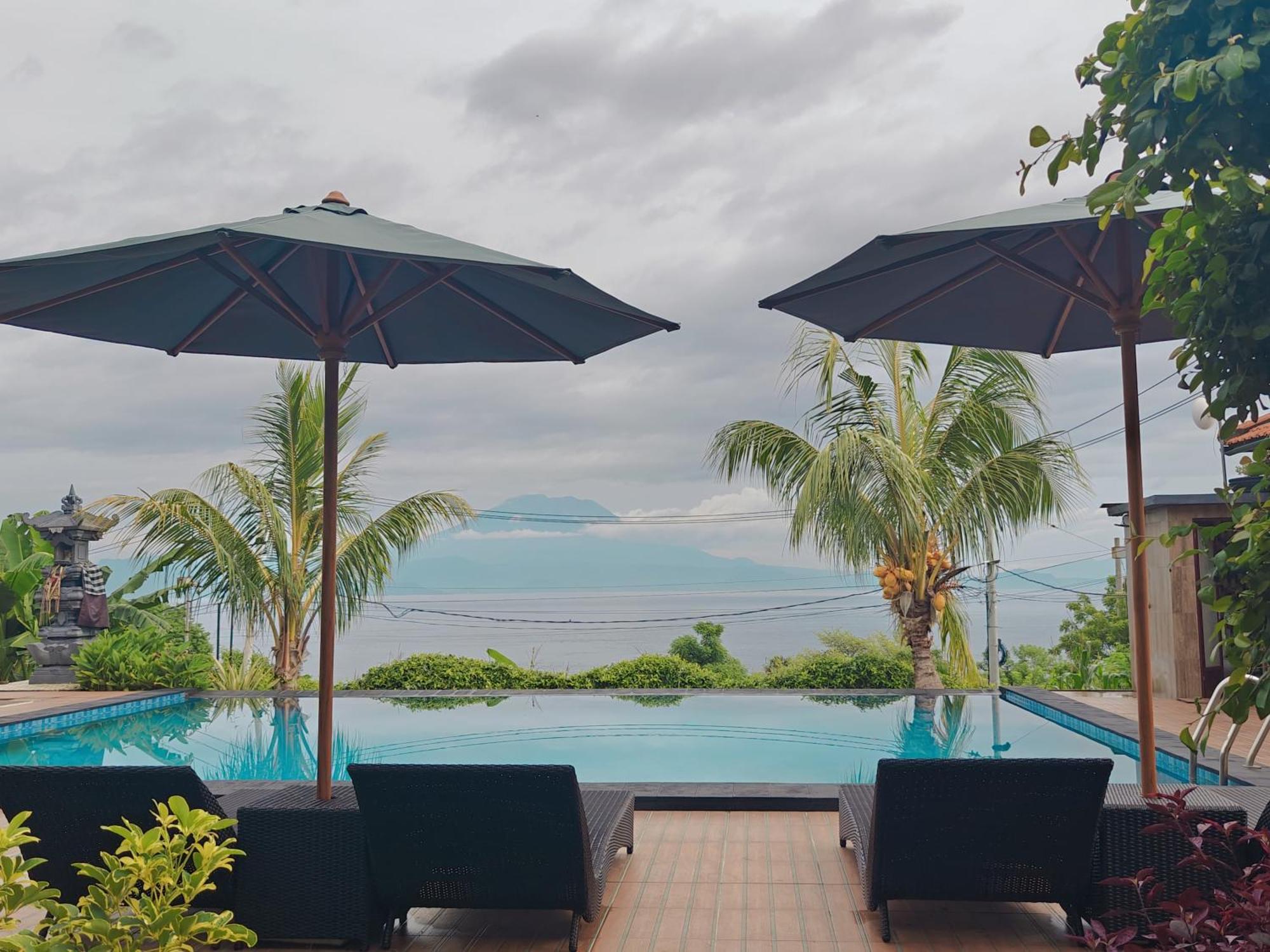 Nusa Sedayu Hotel By Ocean View Batununggul Εξωτερικό φωτογραφία