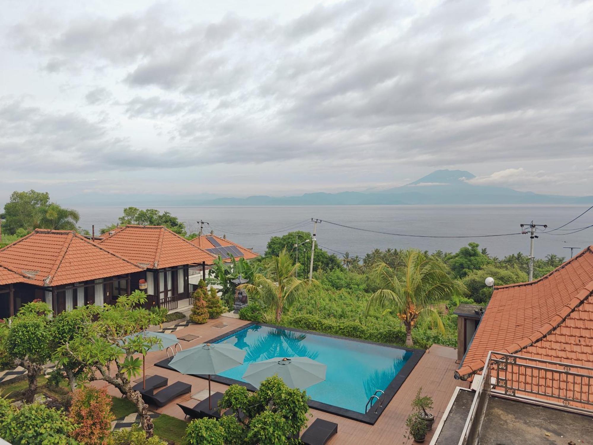 Nusa Sedayu Hotel By Ocean View Batununggul Εξωτερικό φωτογραφία
