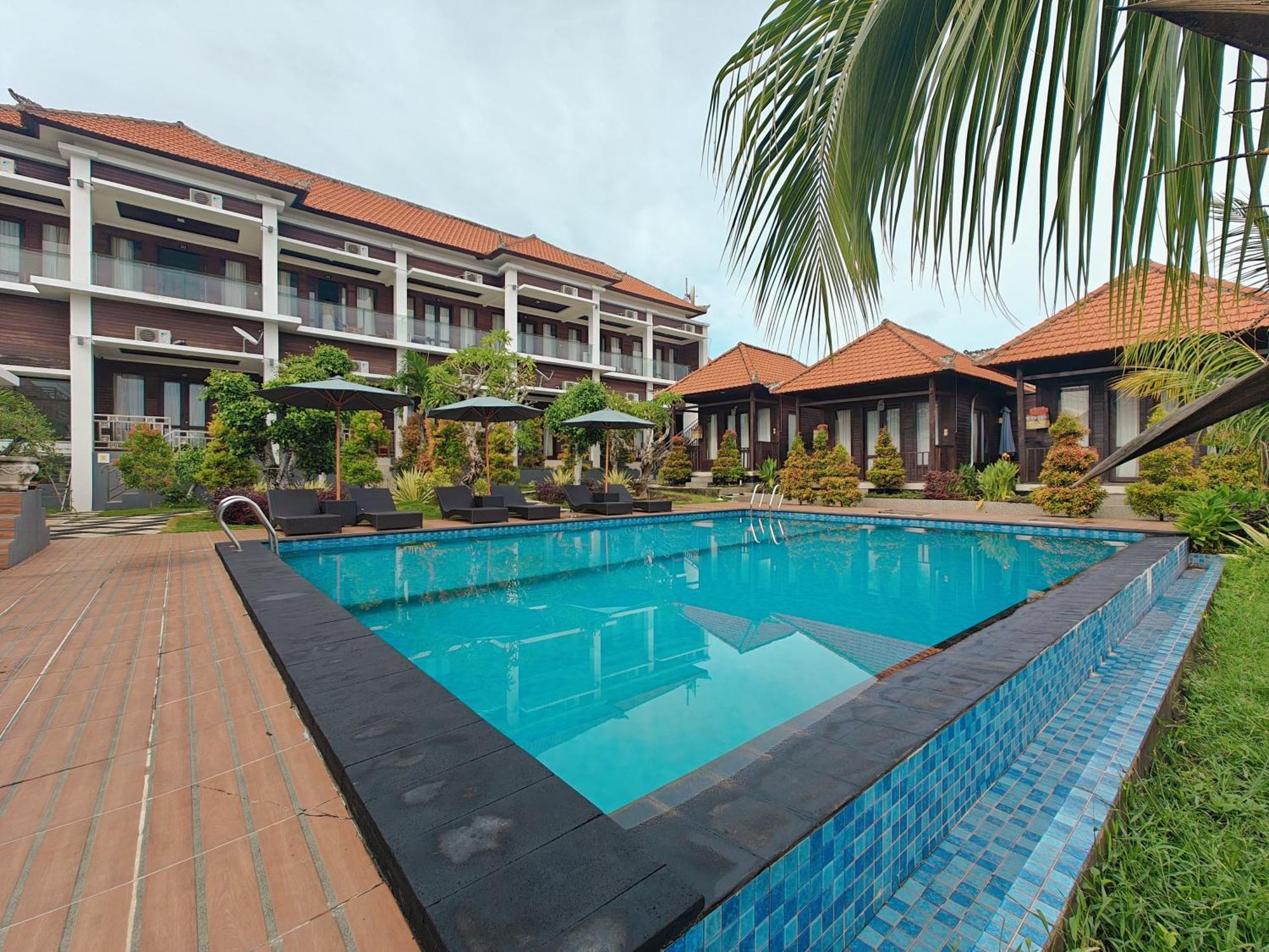 Nusa Sedayu Hotel By Ocean View Batununggul Εξωτερικό φωτογραφία