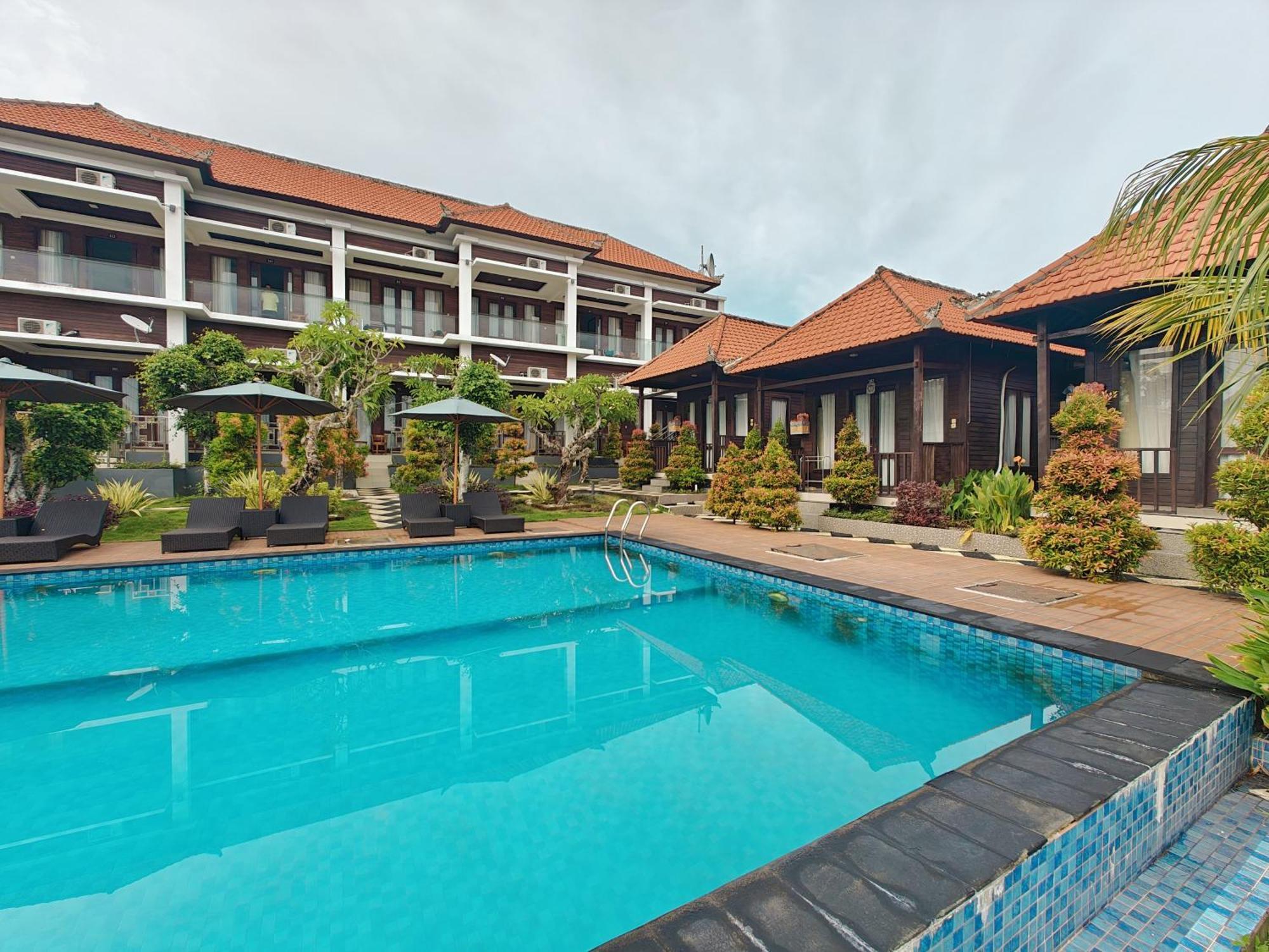 Nusa Sedayu Hotel By Ocean View Batununggul Εξωτερικό φωτογραφία