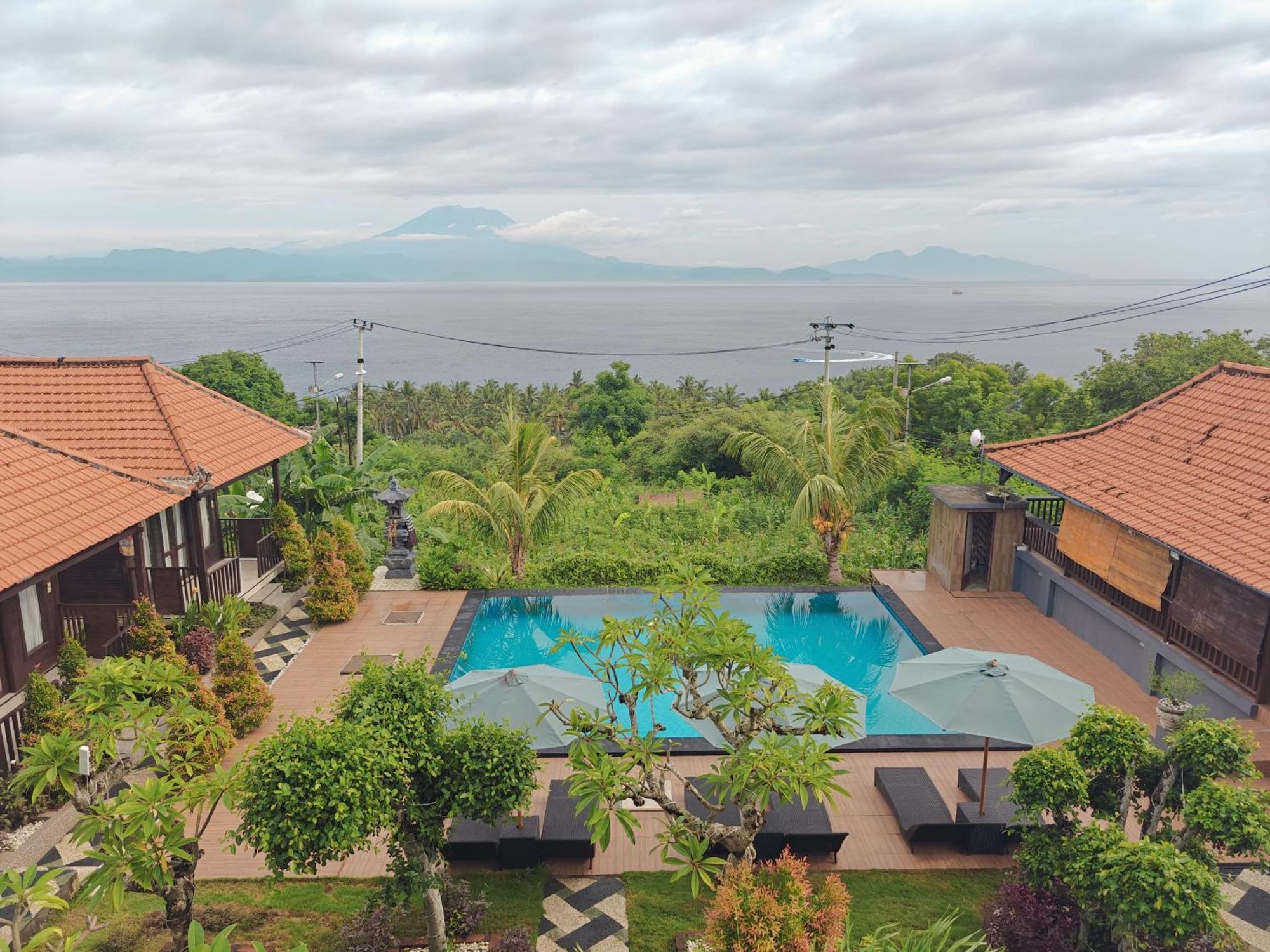 Nusa Sedayu Hotel By Ocean View Batununggul Εξωτερικό φωτογραφία