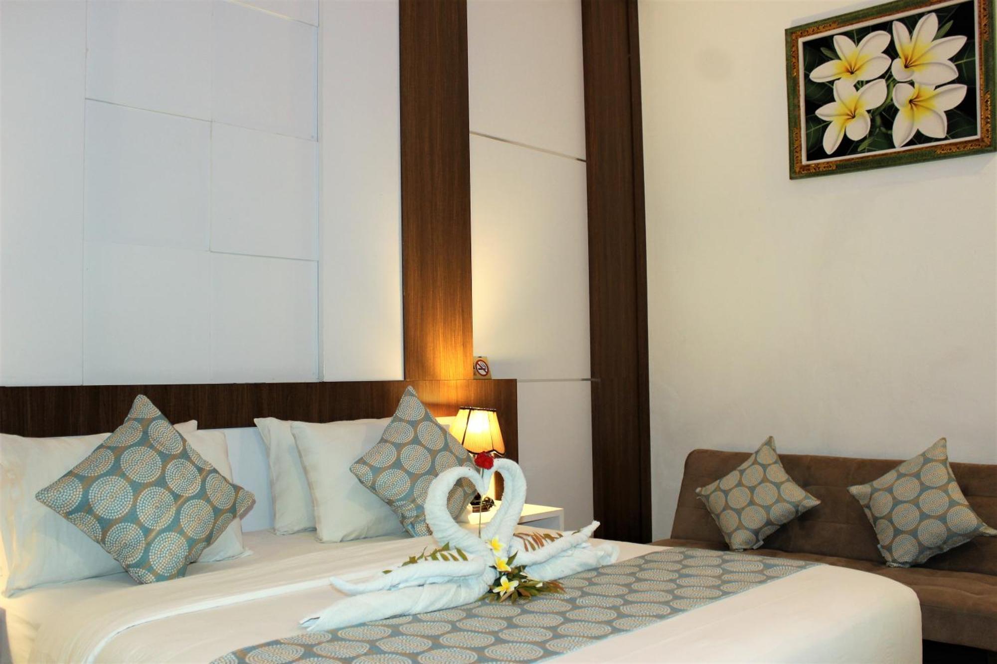 Nusa Sedayu Hotel By Ocean View Batununggul Εξωτερικό φωτογραφία