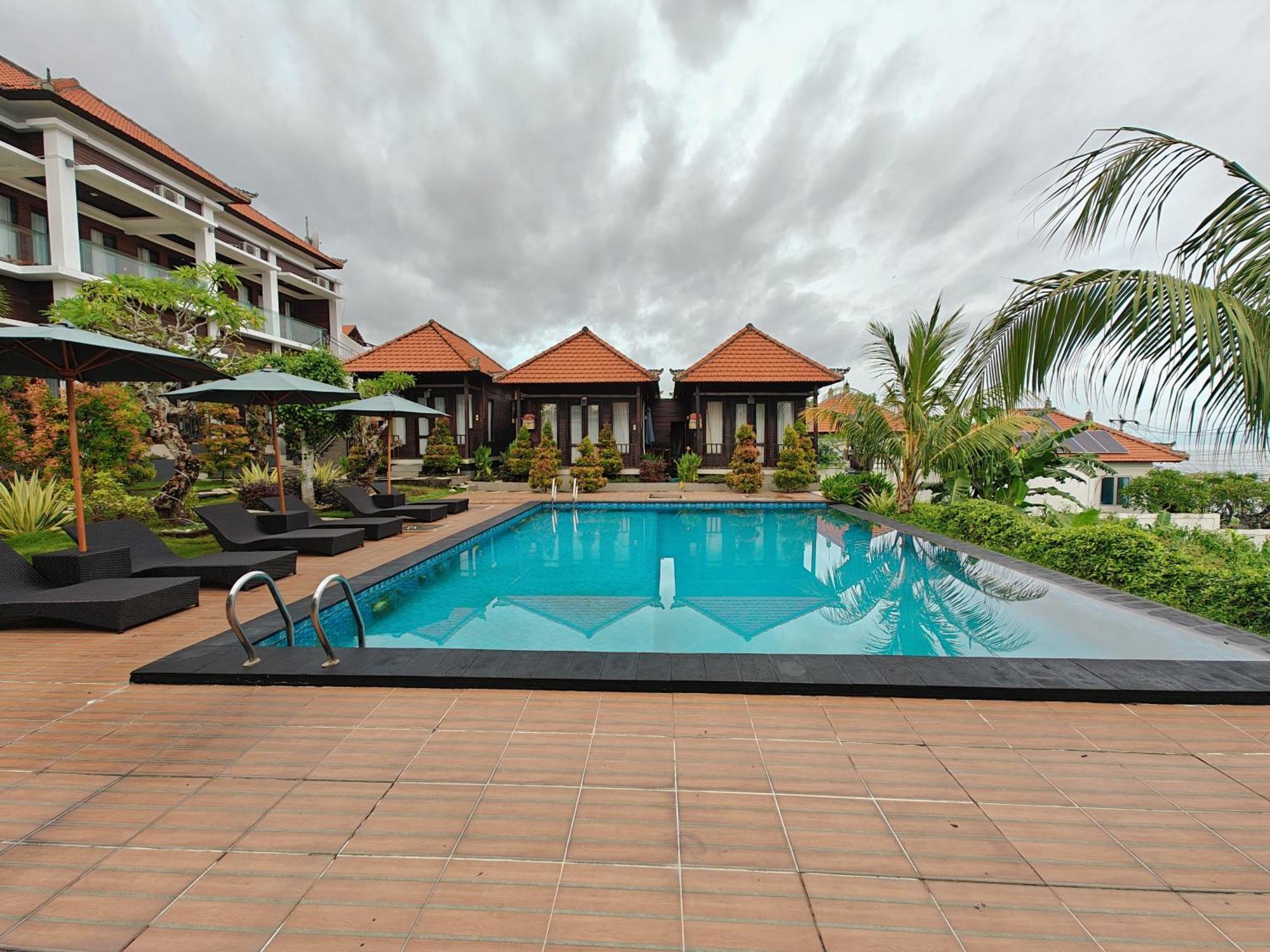 Nusa Sedayu Hotel By Ocean View Batununggul Εξωτερικό φωτογραφία